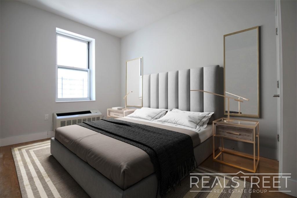90-02 Queens Blvd - Photo 3