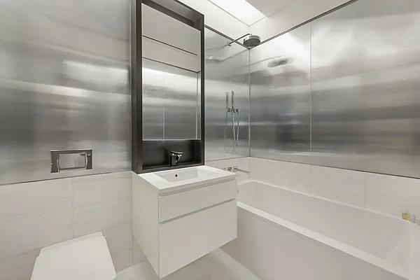 West 57th Street - Photo 8