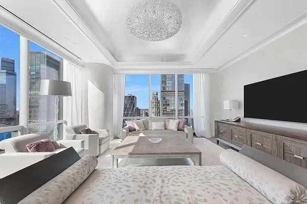 West 57th Street - Photo 5