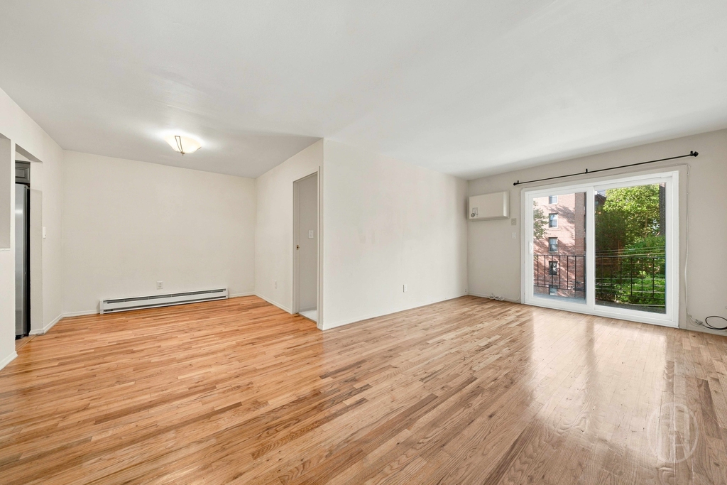 34th Avenue - Photo 5