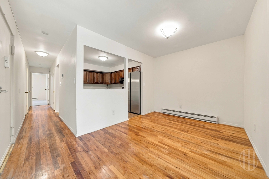 34th Avenue - Photo 7