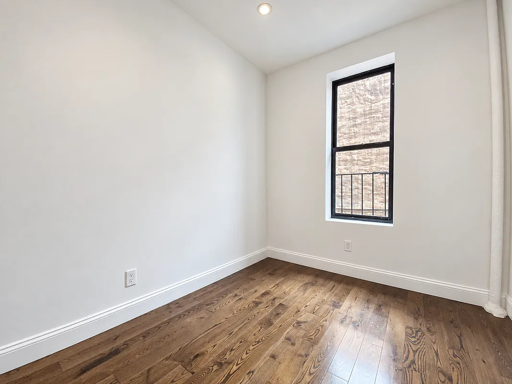3620 Broadway - Photo 11