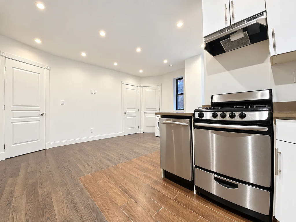 3620 Broadway - Photo 1