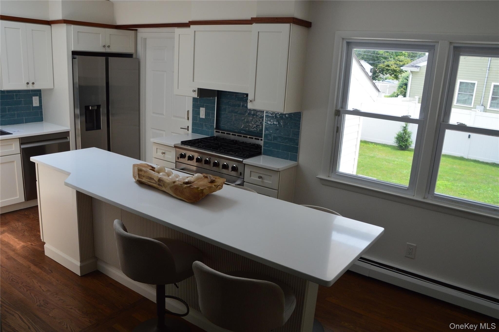 18 Sterling Place - Photo 3
