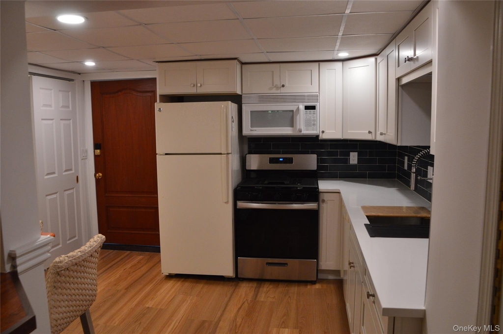 18 Sterling Place - Photo 35