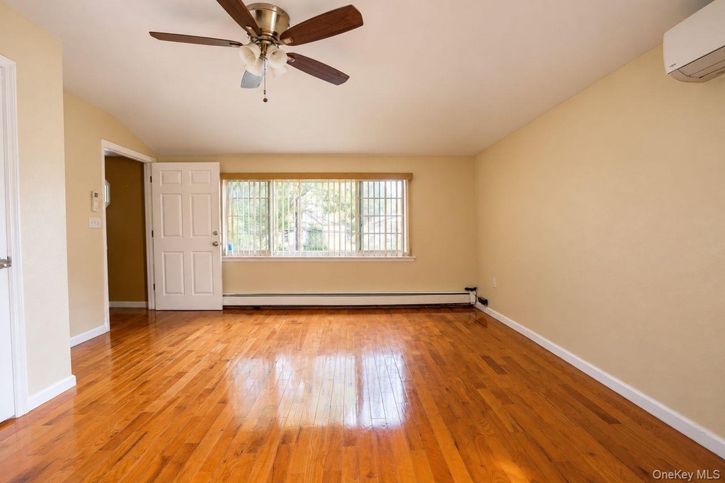 13314 142nd Street - Photo 2