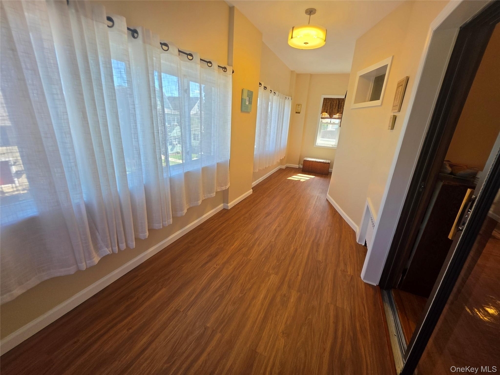 51 Tower - Photo 5
