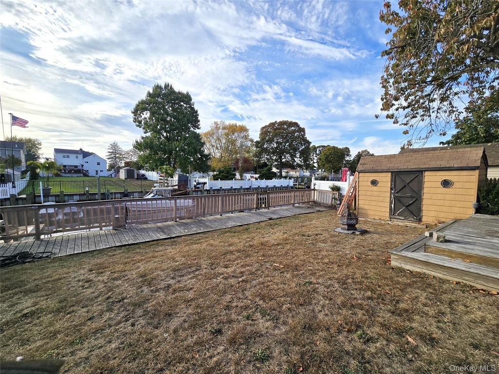 2364 Beverly Road - Photo 10