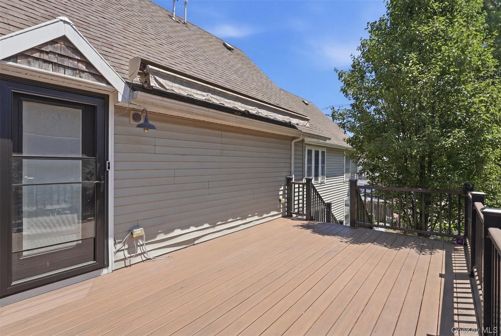 531 State Route 32 - Photo 14