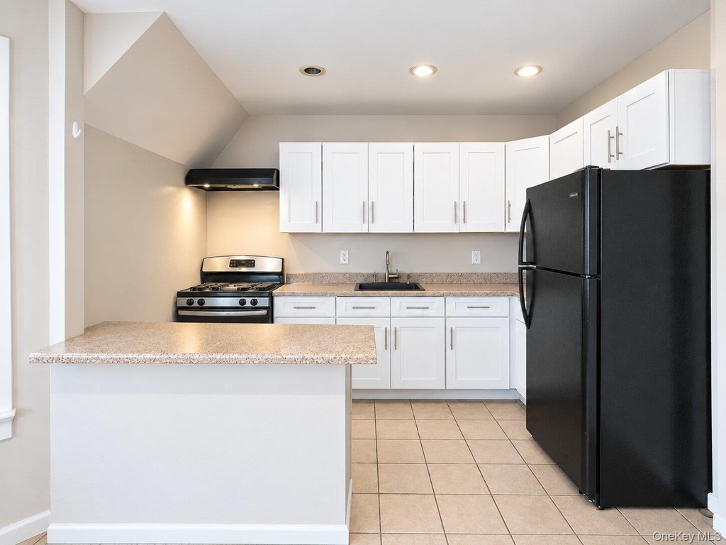 241 Beach 118th Street - Photo 5