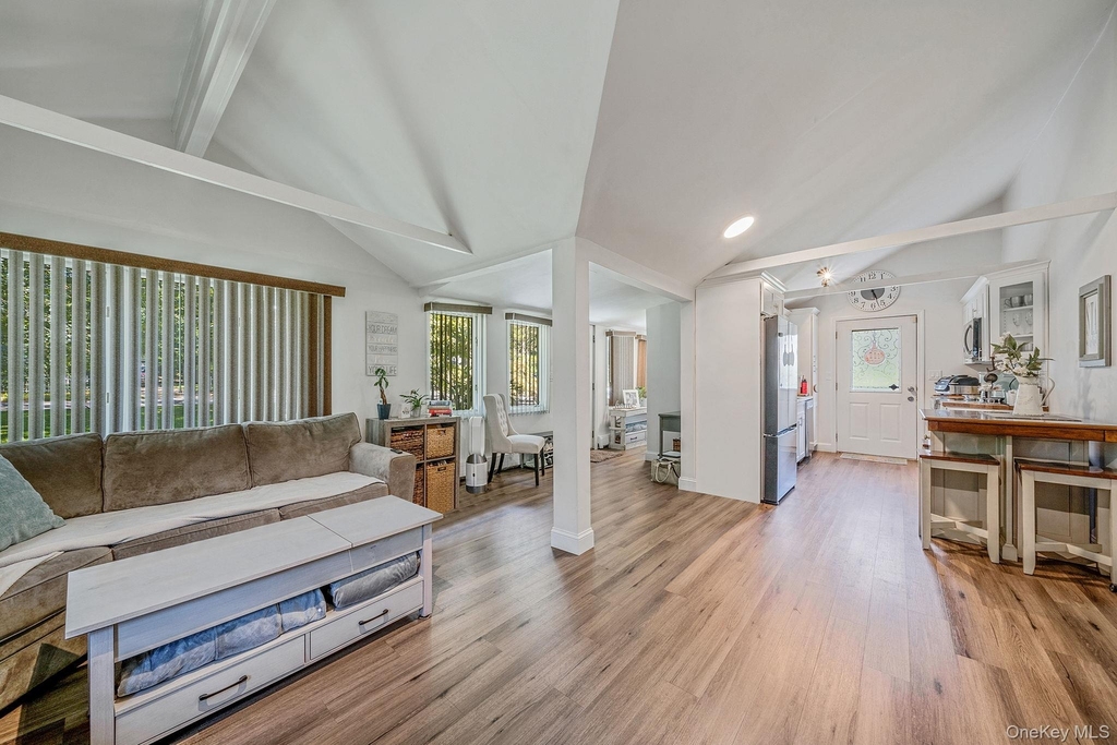 10 Community Road - Photo 6