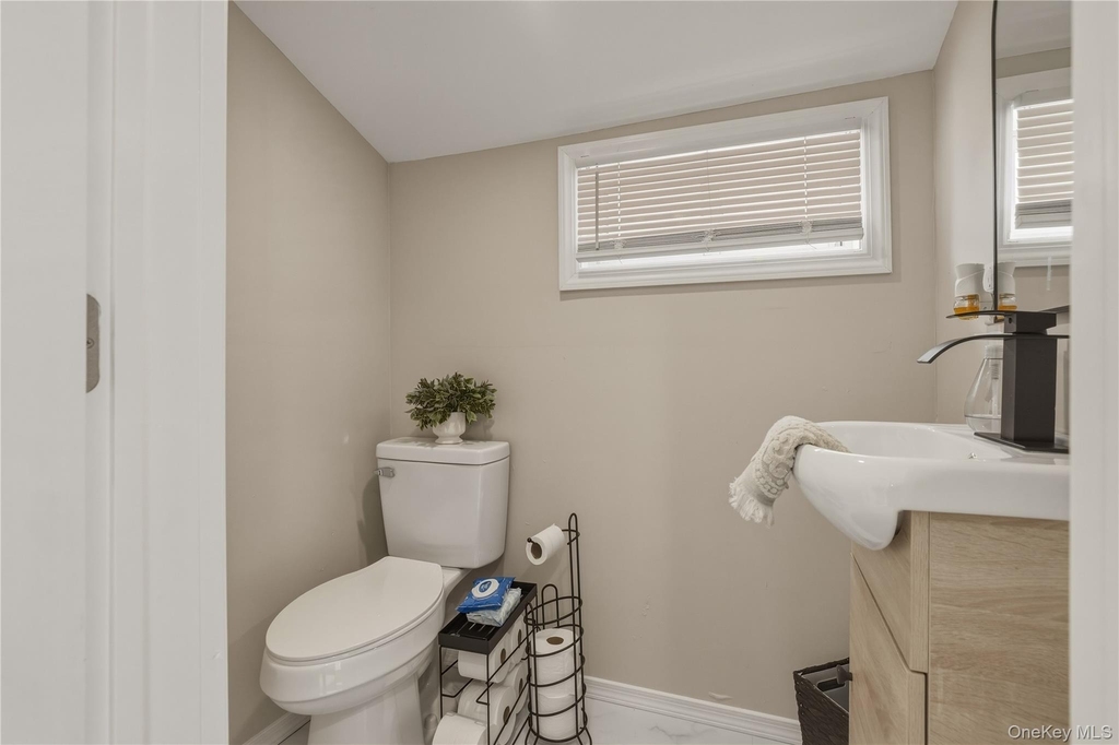 150 N Delaware Avenue - Photo 7