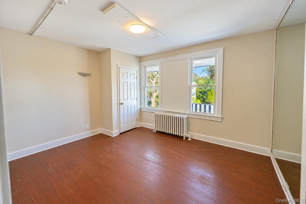 364 Ashford Avenue - Photo 6