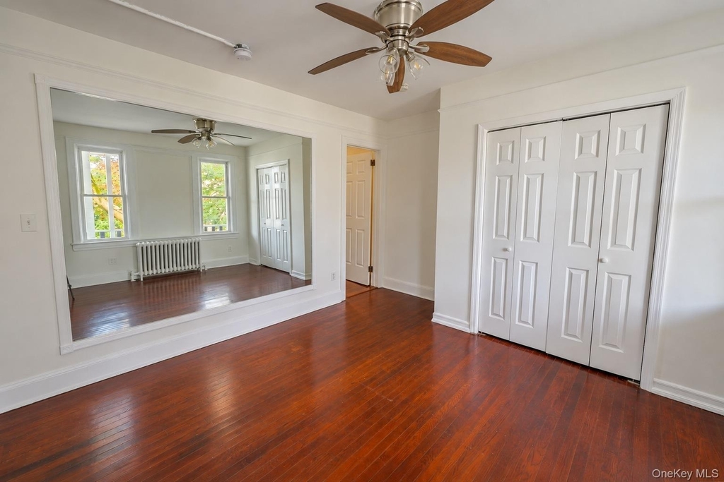 364 Ashford Avenue - Photo 9