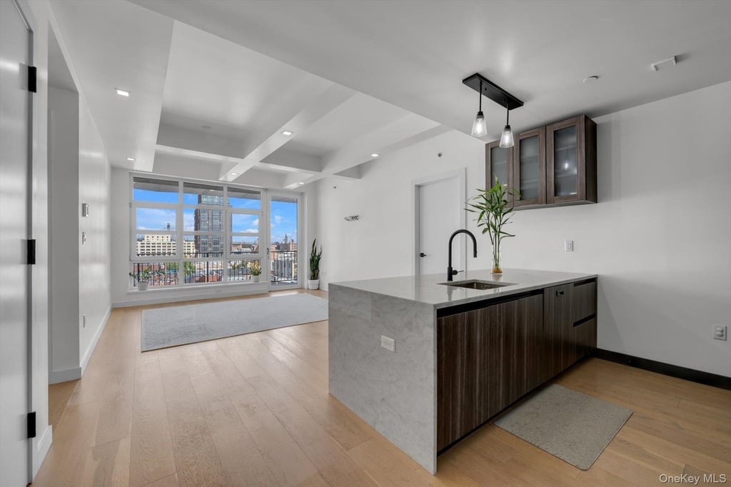 5-33 48th Avenue - Photo 2