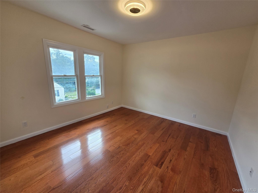 56 Riverdale Avenue - Photo 10