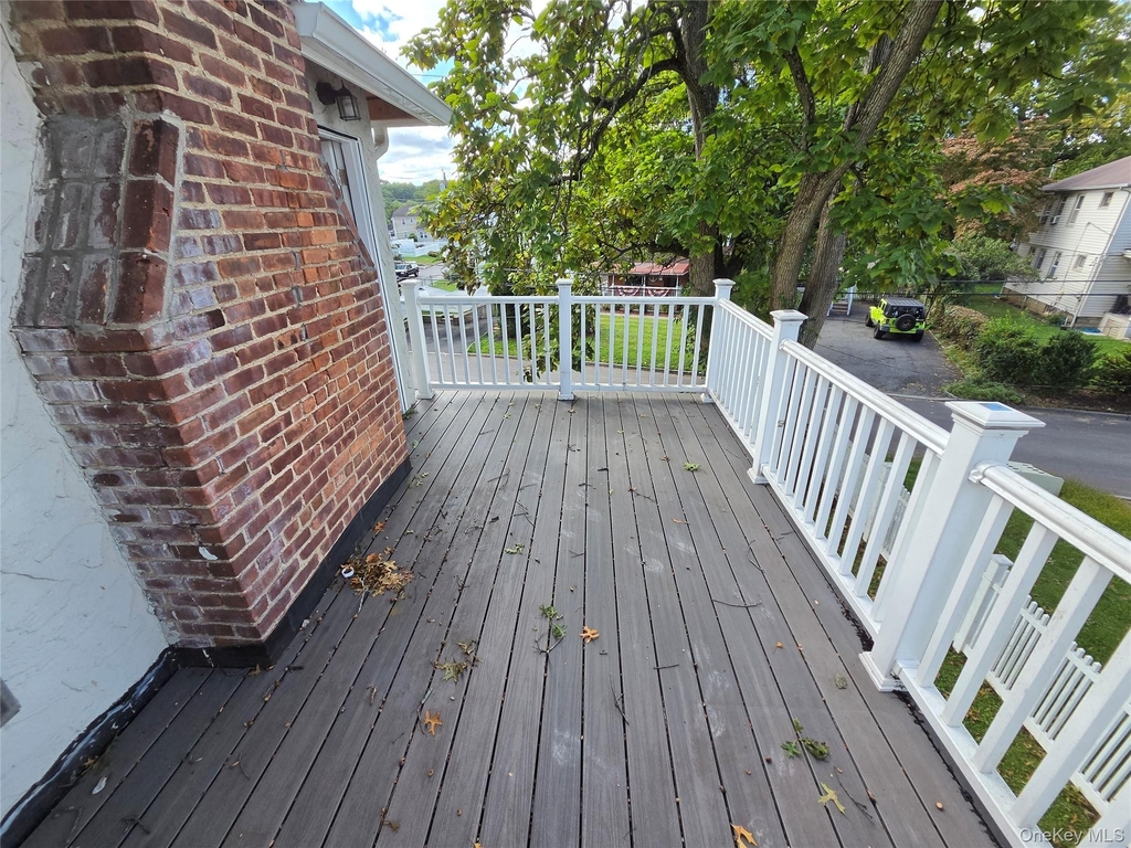 56 Riverdale Avenue - Photo 15