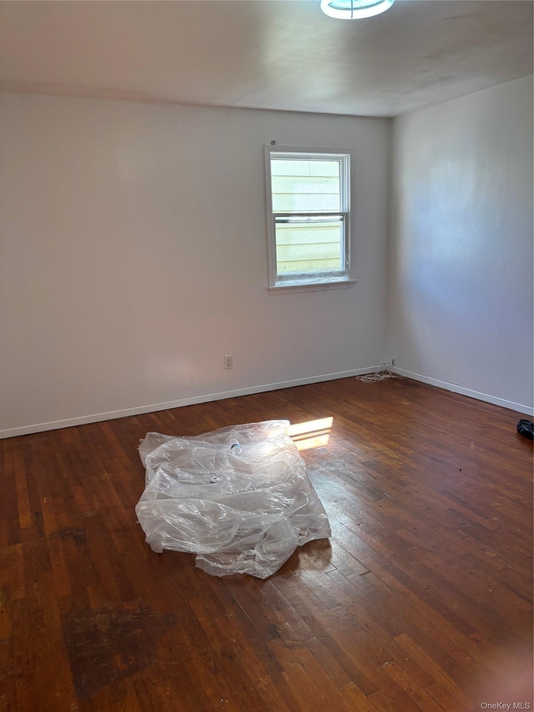 31-43 101 Street - Photo 0