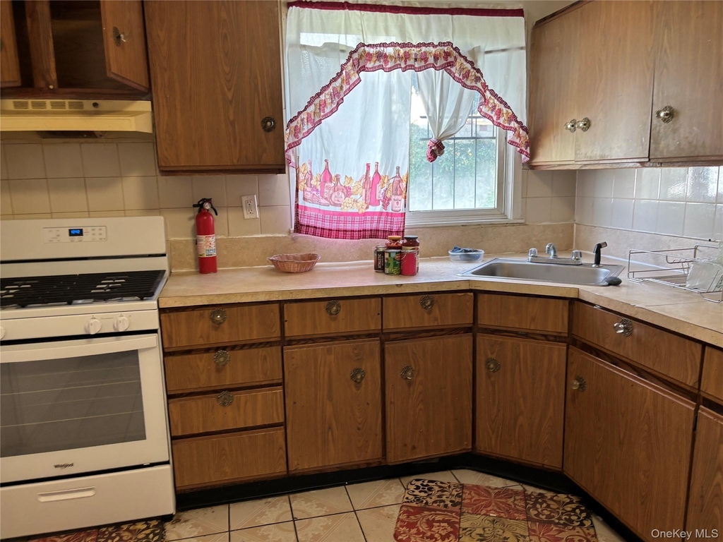 31-43 101 Street - Photo 4