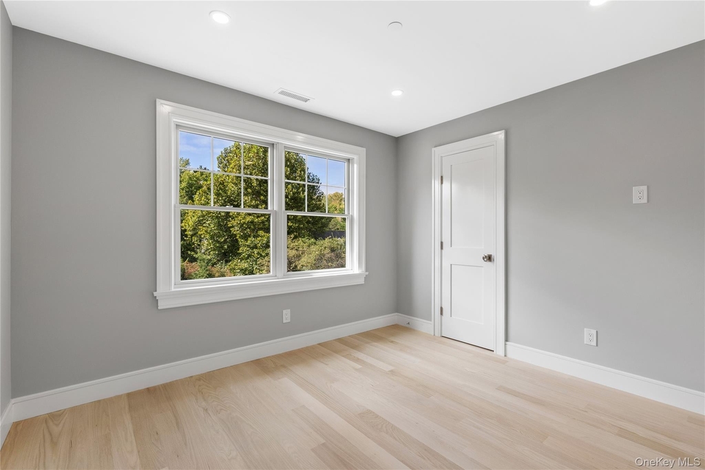 161 Ellsworth Avenue - Photo 21