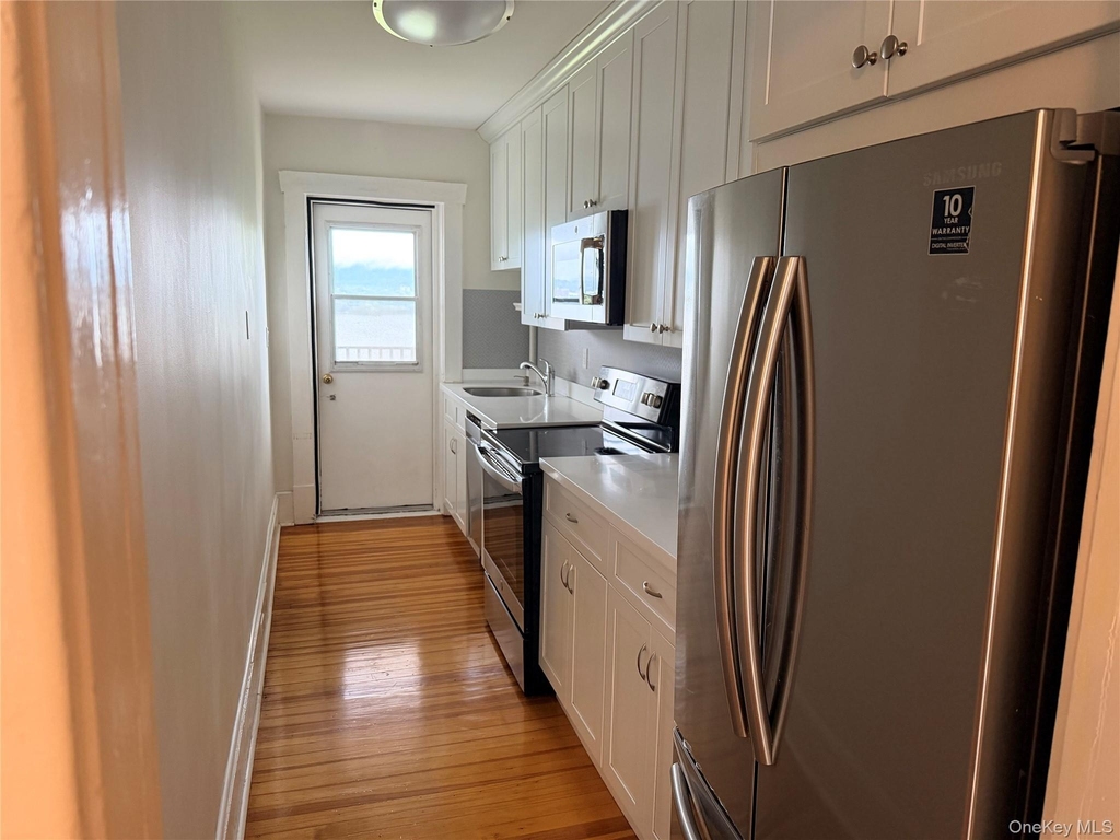 172 Grand Street - Photo 12