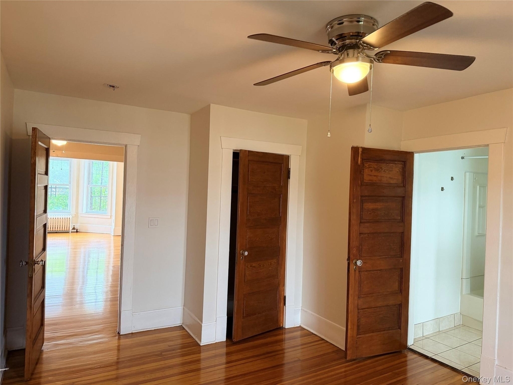 172 Grand Street - Photo 17