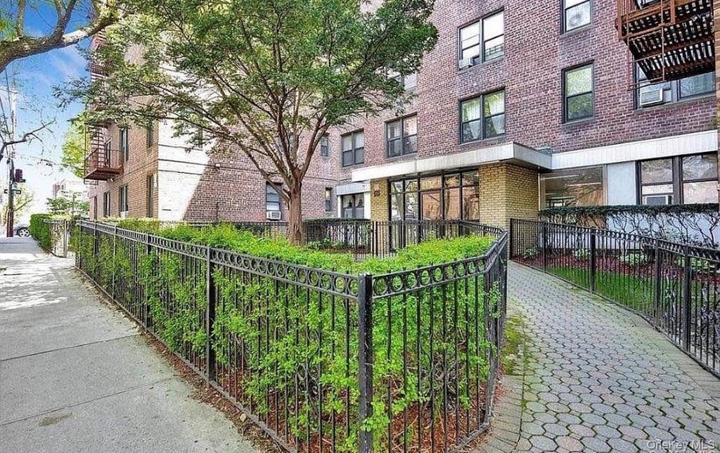 89-20 55th Avenue - Photo 38