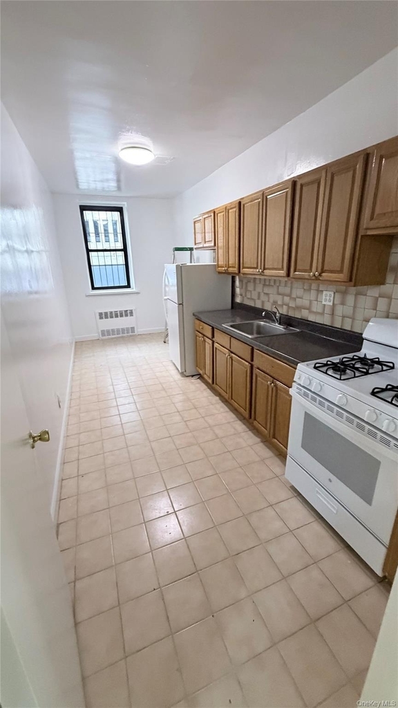 89-20 55th Avenue - Photo 33