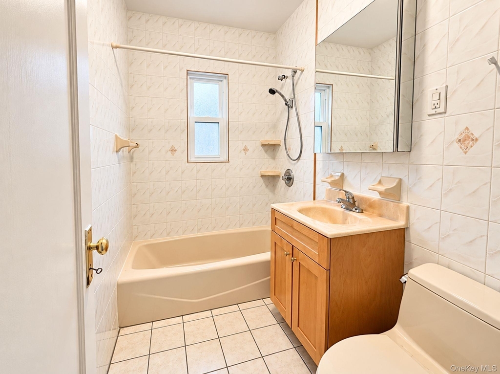 73-27 198th Street - Photo 8