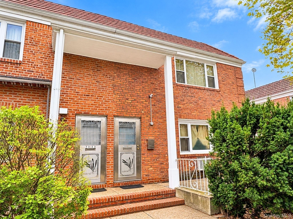 73-27 198th Street - Photo 0