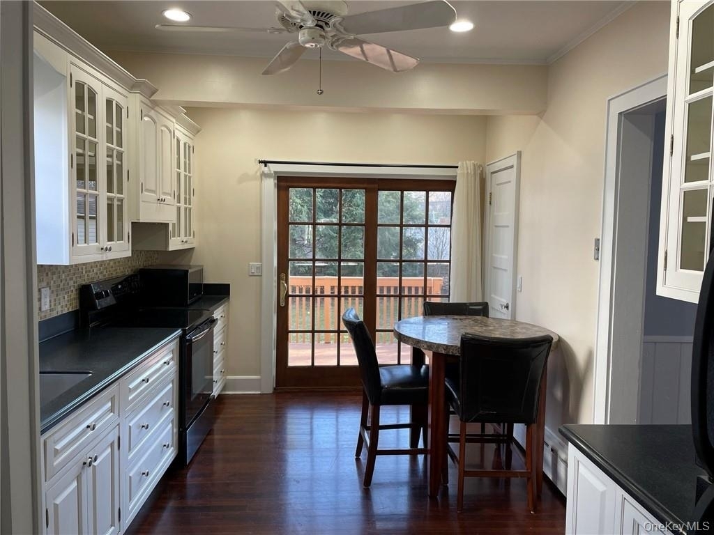 39 Archer Avenue - Photo 8