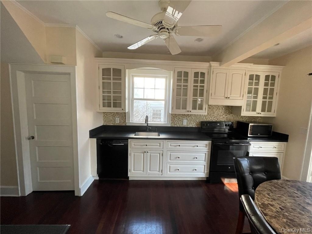 39 Archer Avenue - Photo 9