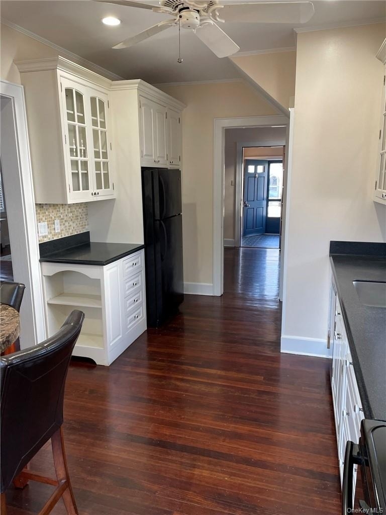 39 Archer Avenue - Photo 11