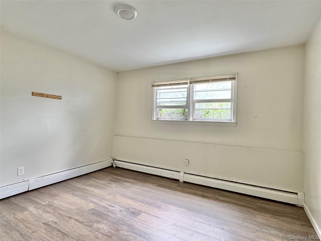 42 Merriewold Lane N - Photo 13