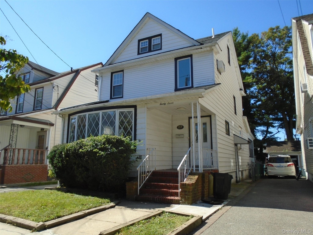 27 Starks Place - Photo 1