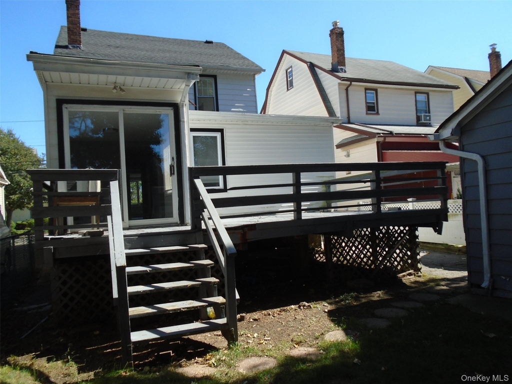 27 Starks Place - Photo 3