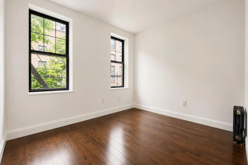 186 Claremont Avenue - Photo 4