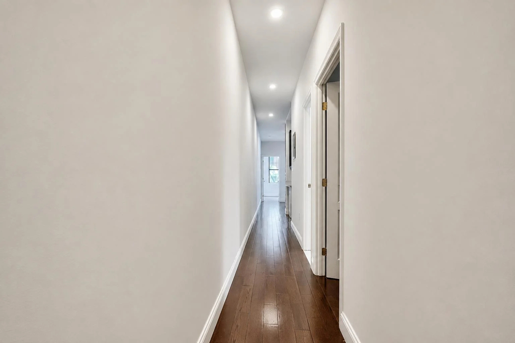 186 Claremont Avenue - Photo 11