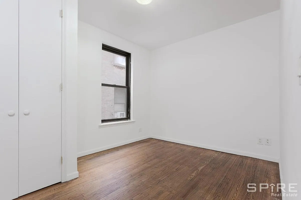 188 Claremont Avenue - Photo 8