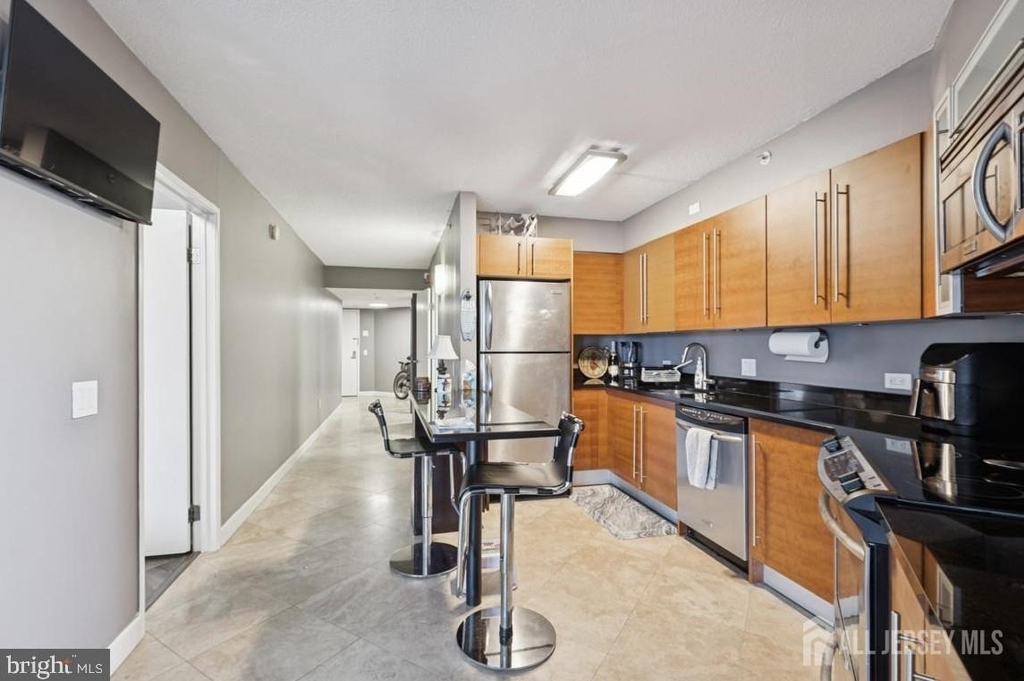 526 Pacific Avenue - Photo 1