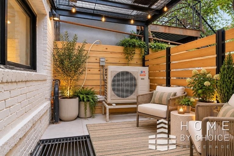 732 Halsey Street - Photo 1