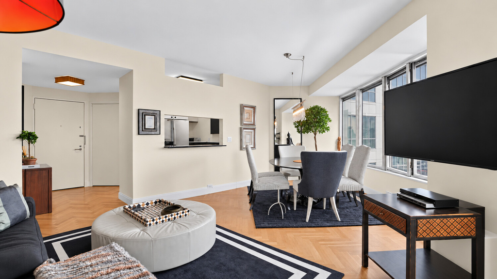 150 W 56th Street - Photo 1