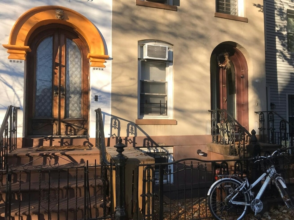 178 St James Place - Photo 8