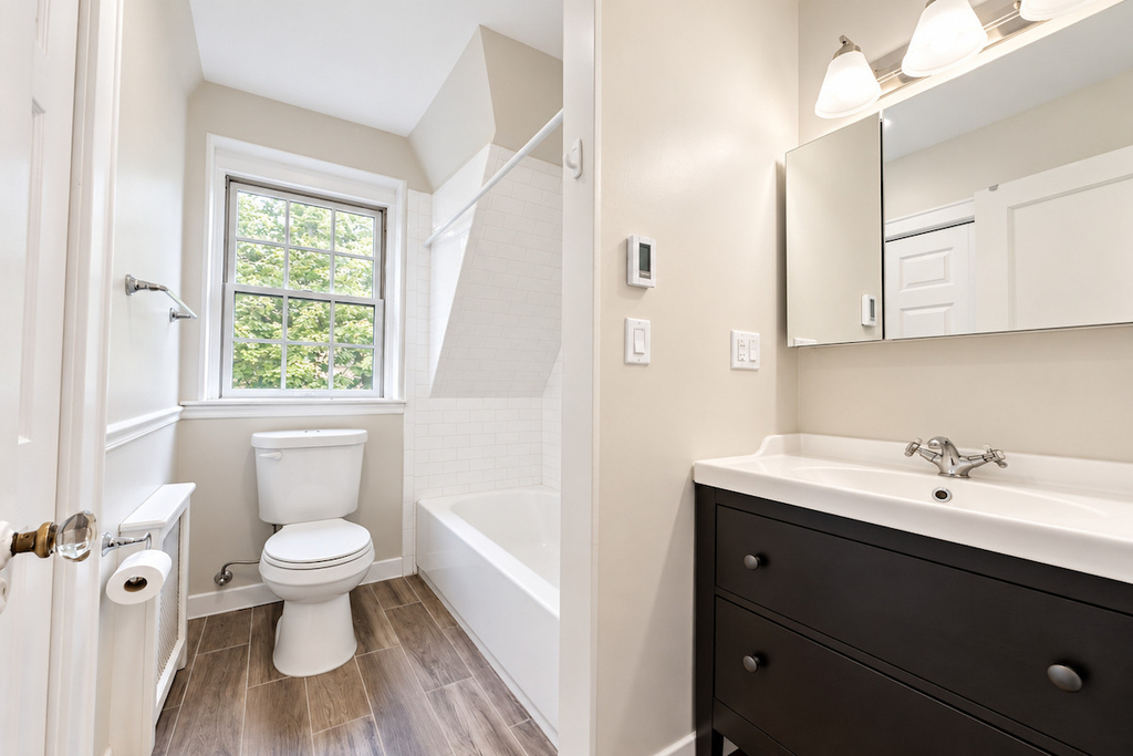 172 Burns Street - Photo 7