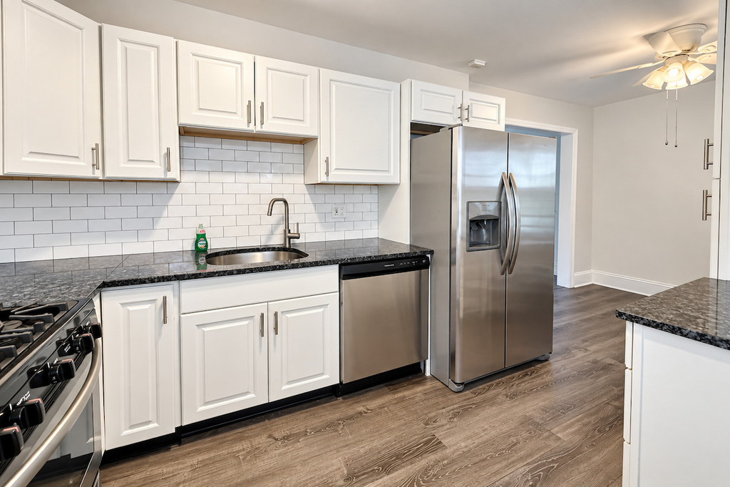 172 Burns Street - Photo 4