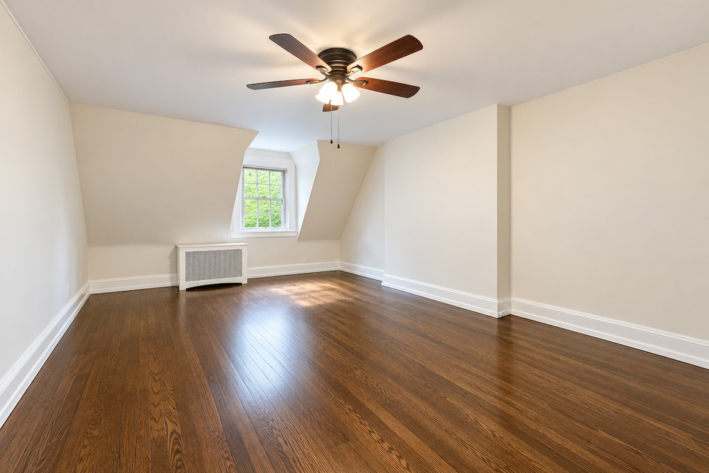 172 Burns Street - Photo 10