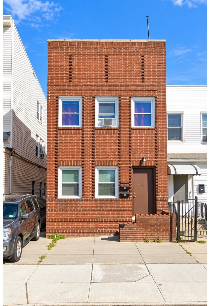 143-27 95th Avenue - Photo 11