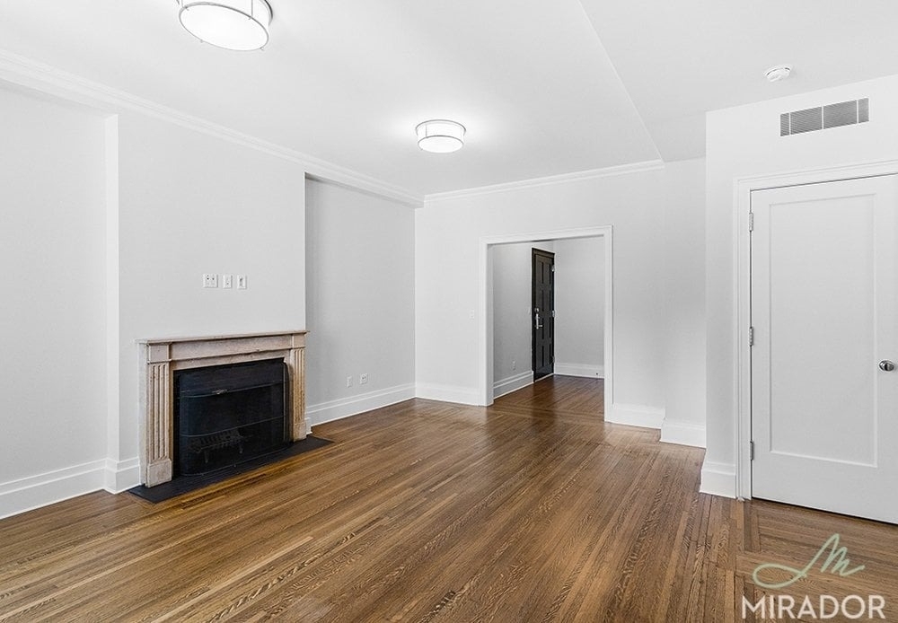 103 E 86th Street - Photo 1