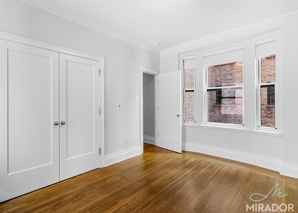 103 E 86th Street - Photo 7