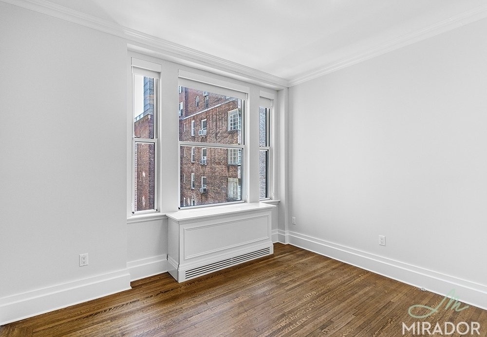 103 E 86th Street - Photo 9